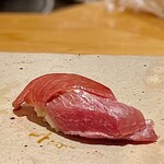 すしやのたい悟 - 本鮪大トロ。