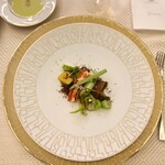 SALONE TOKYO - パプリカ､オクラ､なす､じゃがいもなどを､それぞれに合った最大限の美味しさを引き出せる料理法で調理しているそうです。