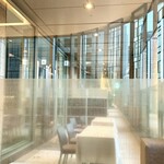 SALONE TOKYO - テラスは季節限定