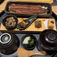 うなぎ四代目菊川 ヒルトンプラザウエスト大阪店 - 