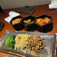 蕃 YORONIKU - 