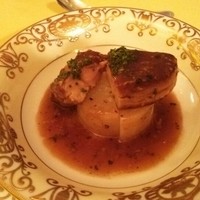 クイーン・アリス 横浜店 - フォアグラ大根添え