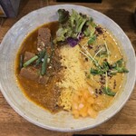 SPICY CURRY 魯珈 - 
