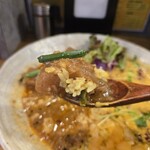 SPICY CURRY 魯珈 - 