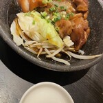 夢市門 - 夢豚(むーとん)豚足の極上煮込み(600円)