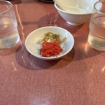 岩手屋 - チャーハン付け合せ