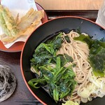 つぼみ家 四谷店 - 野菜天ひや、ほうれん草、おにぎり