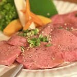 焼肉 坂の途中 - 