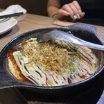 Tomoru屋 - 山芋鉄板。