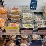 ザ・シティ・ベーカリー - デリも充実