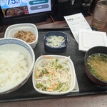 吉野家 中目黒駅前店 - 