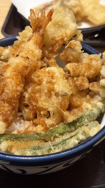 Ten-don Tenya Chitosekarasuyama Ten