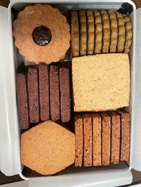 シヅカ洋菓子店 ニュウマン高輪店 （自然菓子研究所） - 高輪