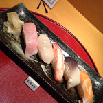 三海の華 - 〆のお寿司！
