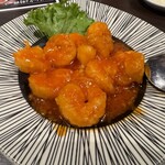 居酒屋風本格個室中華レストラン 暁 千種駅本店 - プリプリエビチリ