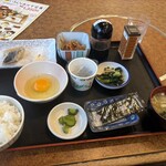 黒田屋 - 料理写真:朝定食７３０円。