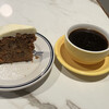 BY&BY coffee and bar - 料理写真:キャロットケーキとアメリカーノで1,243円