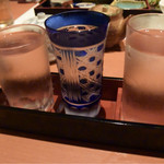 暖 - 十四代の飲み比べセット（真ん中のグラスは仕込み水）