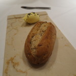 エクアトゥール - パンとバター