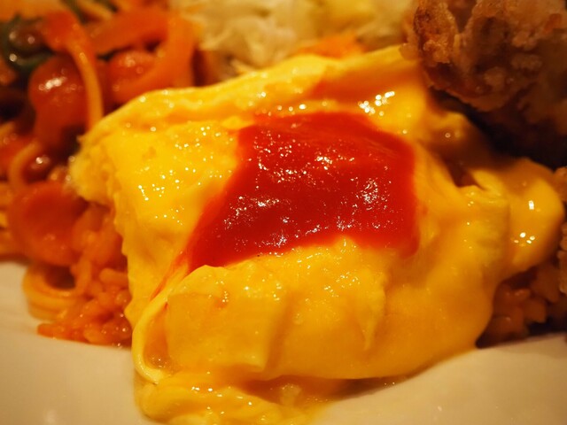 BEER'S TABLE KELLER KELLER photo 3