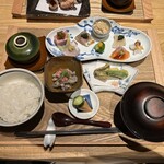 さしみのとったり - さしみ御膳：2500円