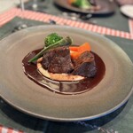 ビストロミモザ - 牛頰肉のやつ