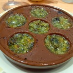 サイゼリヤ - 料理写真:エスカルゴのオーブン焼き¥400