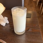 アジアンレストラン サラティー - ラッシー