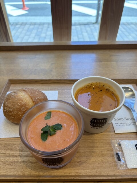 Soup Stock Tokyo Hankyu Sanbangai Ten