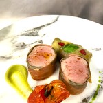 シェ オリビエ - 妻有ポークフィレ肉のロール、アボカドと茄子のカネロニ