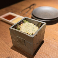 和牛とタン 焼肉 とみ 新橋本店 - 