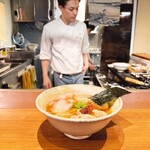 ジャパニーズ ラーメン 五感 - 特上醤油らぁめん