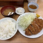とんかつ いちよし - ロースかつ定食