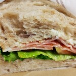 トイット Tiny Bakery - 安定のBLTサンド (≧∇≦)/