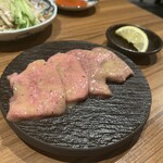 中目黒焼肉 登牛門 - 