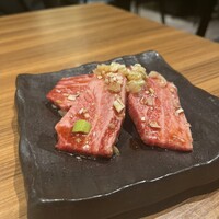 中目黒焼肉 登牛門 - 