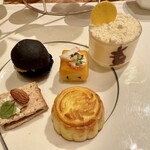 ザ・ペニンシュラ東京 - うさぎのティラミス美味しかった