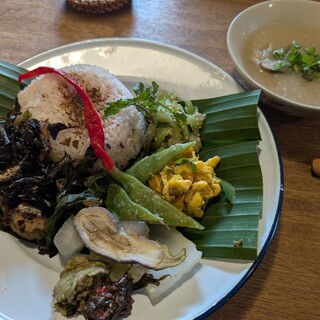 小さなタイ食堂 トコ_0