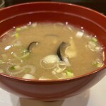 すし処 米泉 - 〆の味噌汁