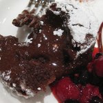 ラ サントゥール - (10/2夜)割ってみたフォンダンショコラをアップ