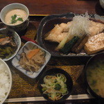 仁松庵 - 銀カレイ煮つけ定食