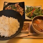 肉ト魚 ちゃんと - 