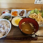 フリーバード - 生姜焼き定食1,000円(税込み)