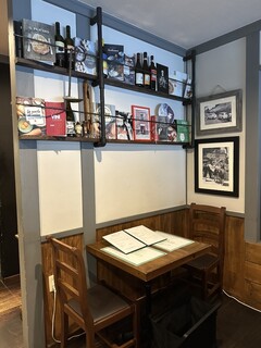 ア フェネステッラ - 