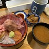 竹寿司 - ♪特命'sセレクション
三色丼 ¥1300 ナカオチ¥300