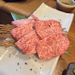 虎壱精肉店 - 