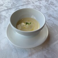 ギリガンズ アイランド - アイスクリームの入ったコーンポタージュスープ