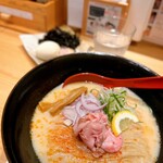 焼きあご塩らー麺 たかはし - 