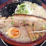 ちょっと贅沢な醤油ら～めん(680円)