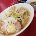 ラーメン二郎 - ラーメンミニ＋ニンニク少し＋青ネギ炙